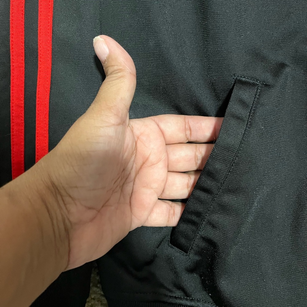 Adidas Kid’s Black Jacket with Red Stripes Size 14/16 - Picture 5 of 5
